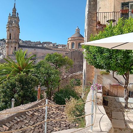 Bed and Breakfast Casa Sipione Papa Модика Экстерьер фото